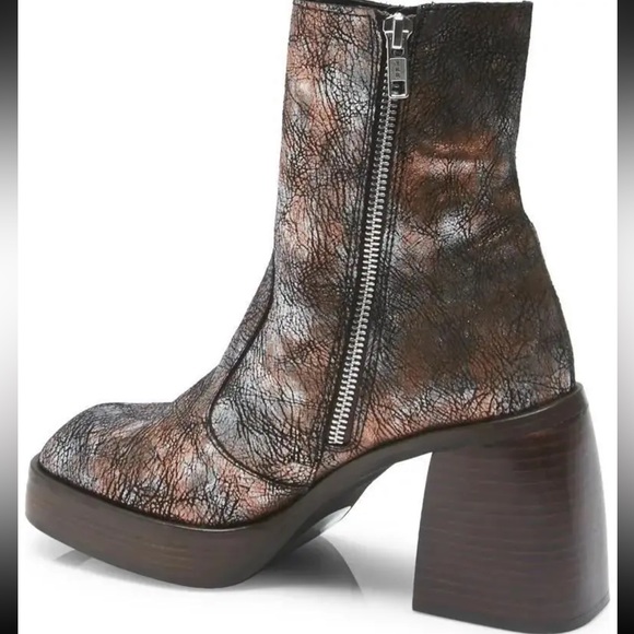 NEW Free People Ruby Platform Leather Boots in Metallic Medley - Picture 5 of 13